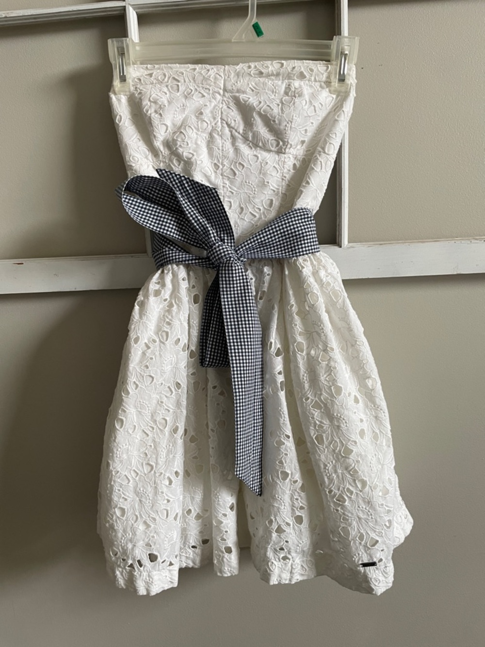 Hollister White Eyelet Strapless Dress with Navy Gingham Waist Tie